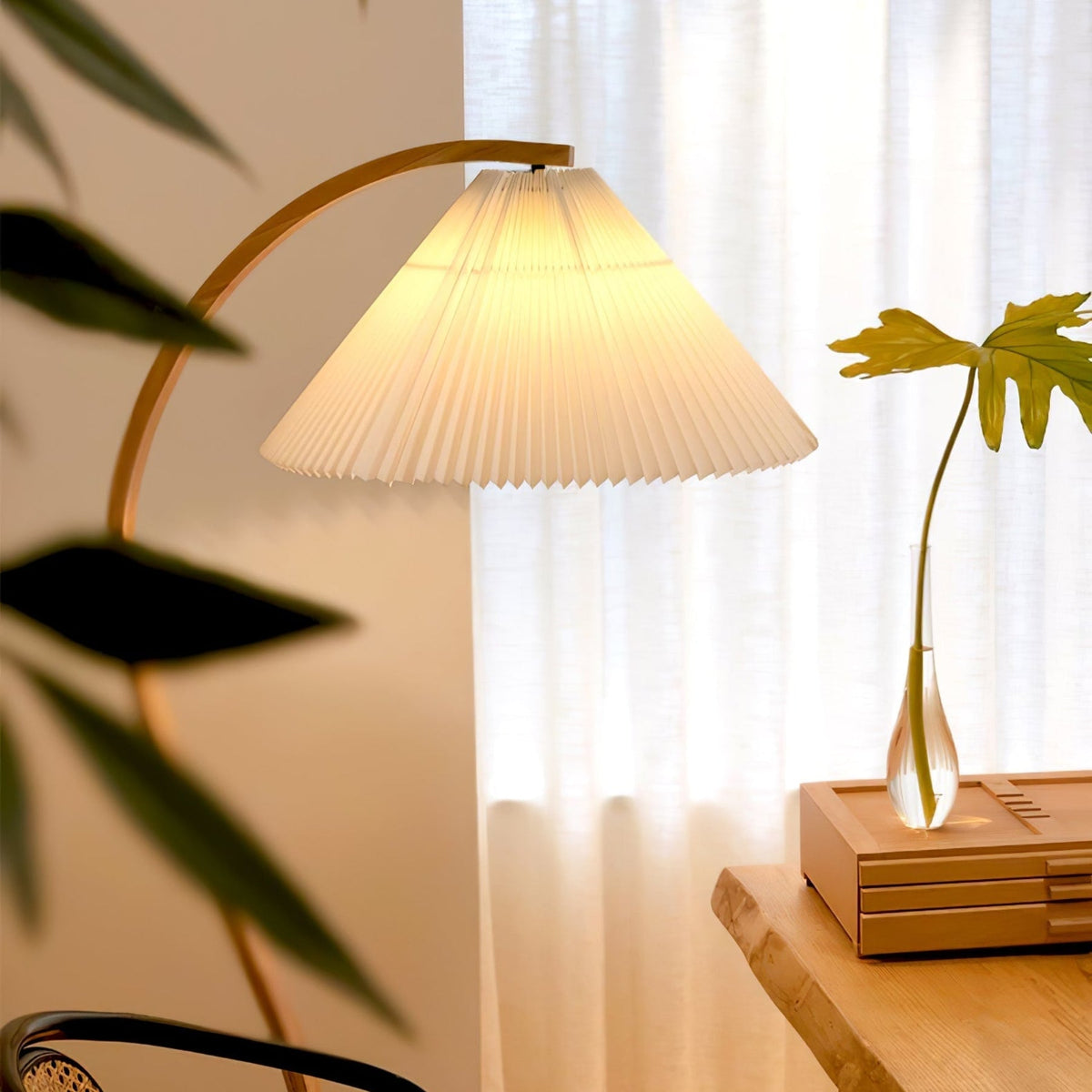 Wood Arc Floor Lamp