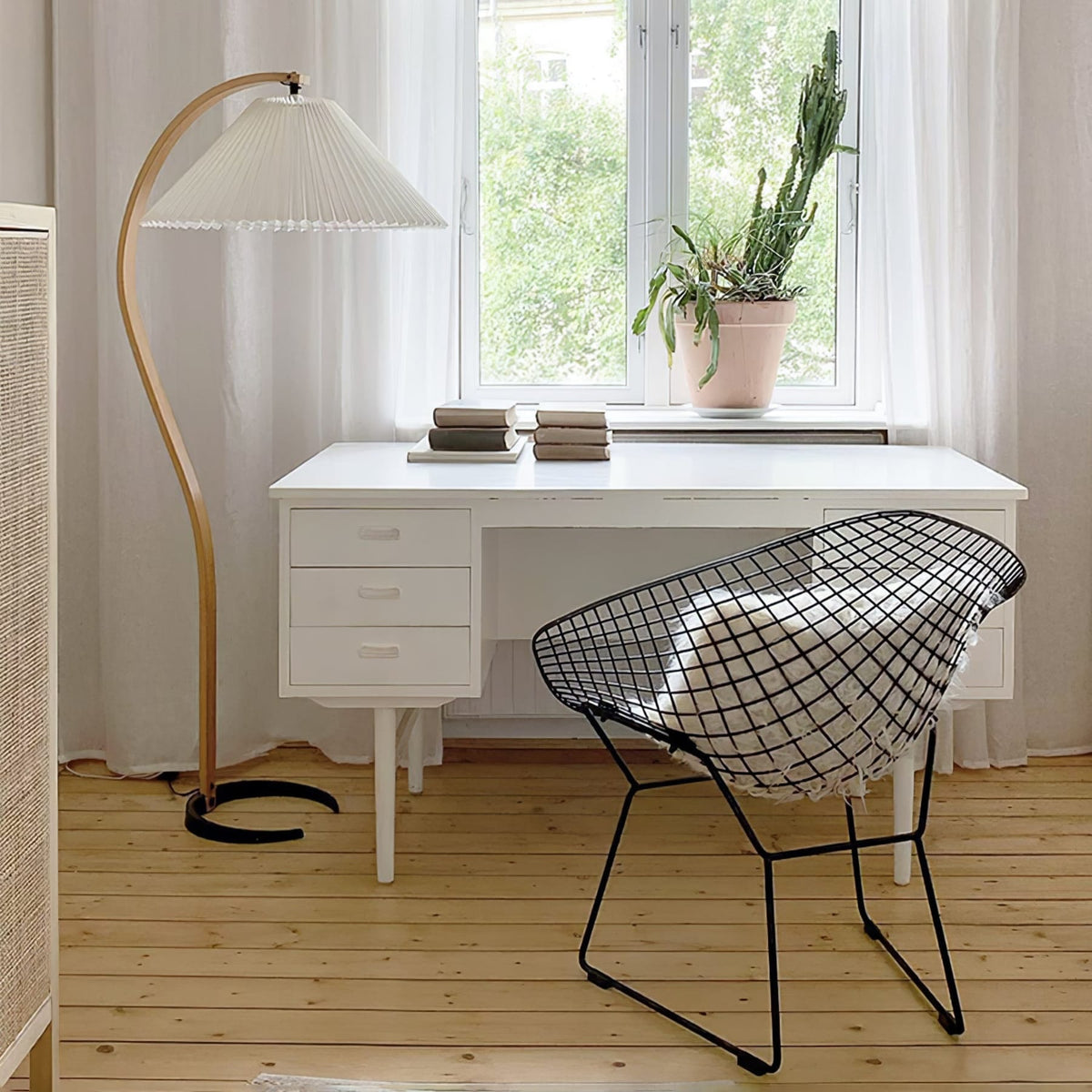 Wood Arc Floor Lamp