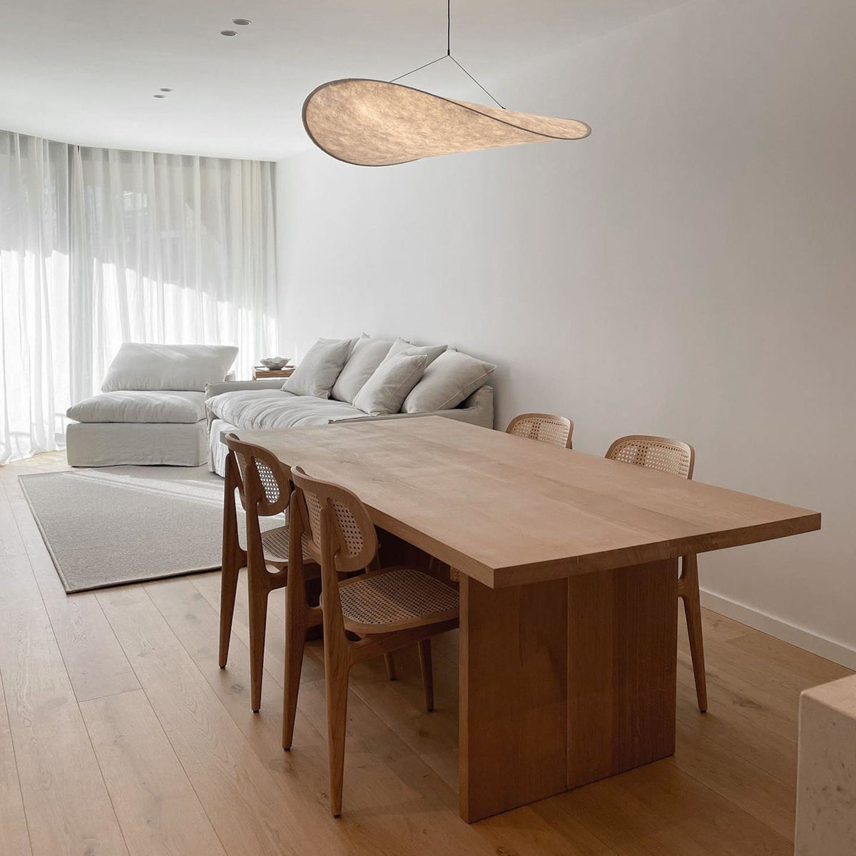 Floating Leaf Pendant Light