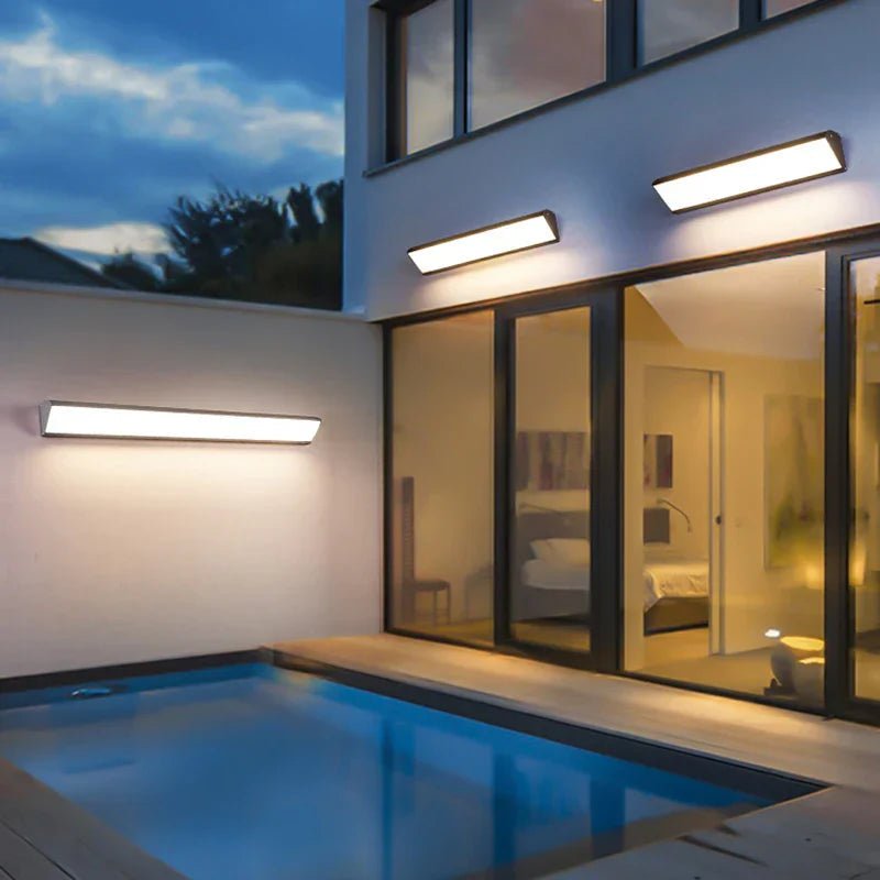 Aluminum LED Outdoor Wall Light in 23.6 and 35.4 Inch Lengths, view 2