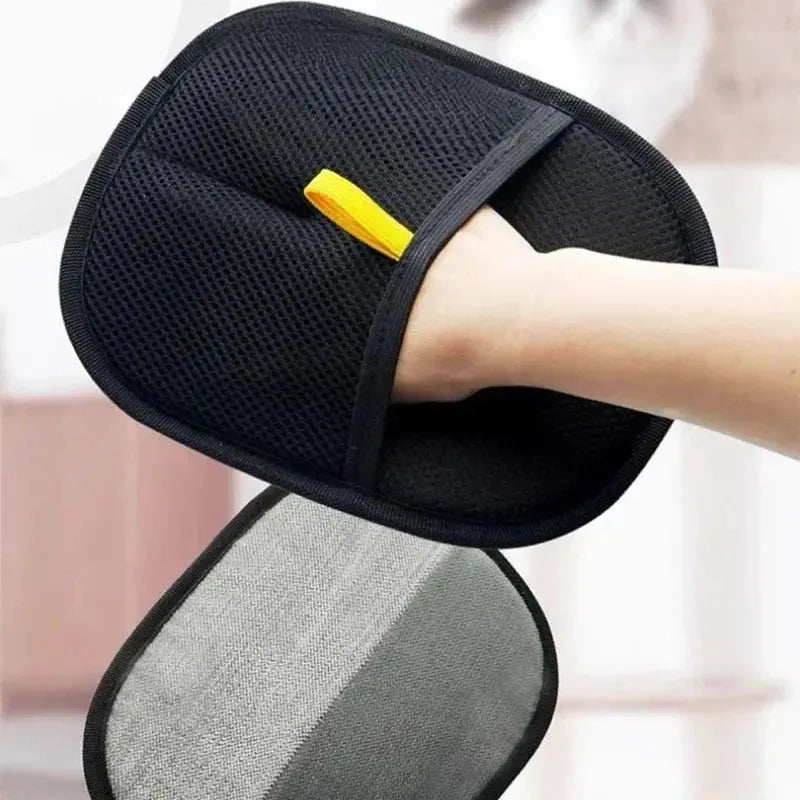 Pet Hair Removal Glove – Reusable – product view 4 | Brivenzo