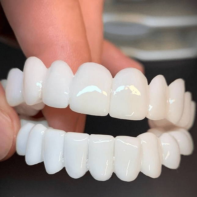 Custom Fit Mouth Guard Made of Moldable Resin, Cleans with a Toothbrush, view 1