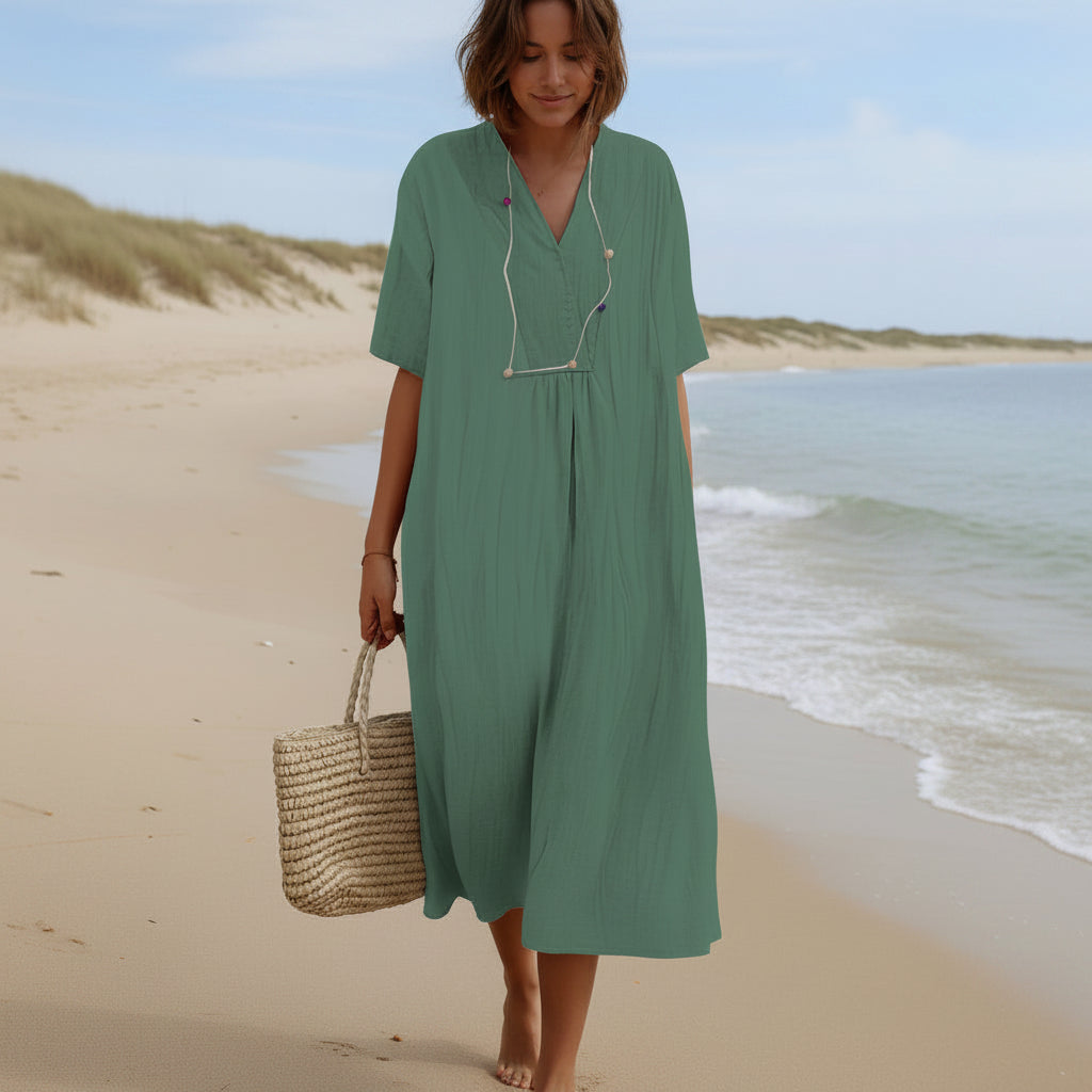 Close-up of the side pocket on the summer dress