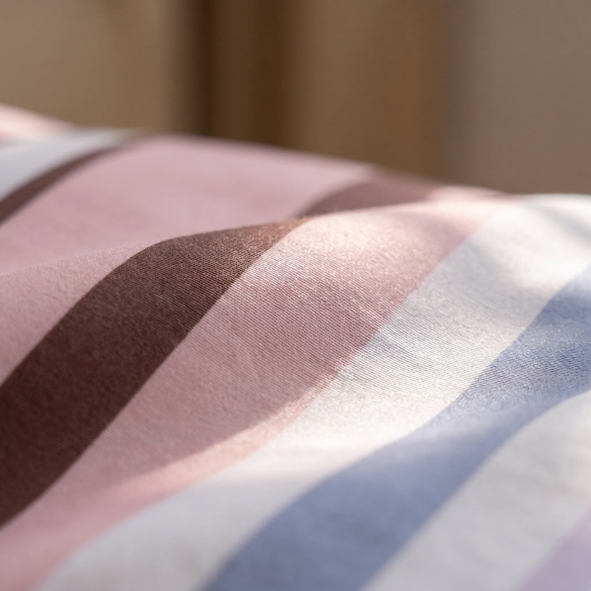 Luxe Duvet Cover Set | Soft Breathable Weave Bedsheet, 59-94in