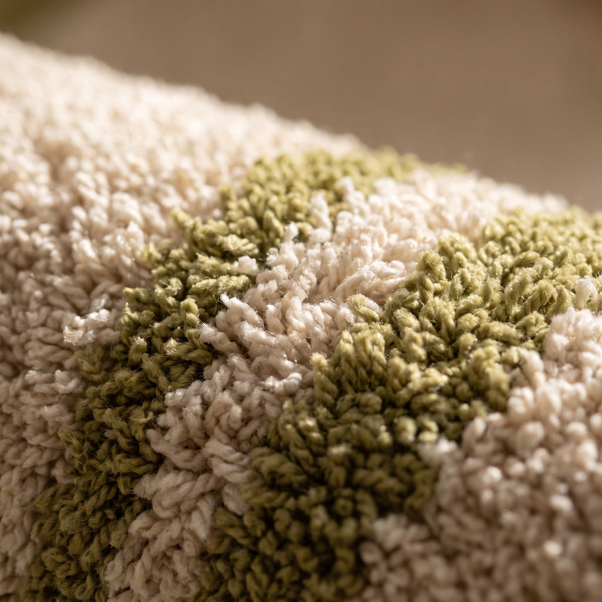 Nordic Style Area Rug | Soft Fluffy Pile, 31-118in