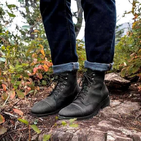 Men's Retro Lace Up Boots with Sturdy Sole for Everyday and Evening, view 3