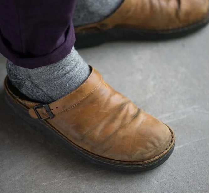 Men's Soft Leather Slippers with Sturdy Sole for Indoors and Quick Errands, view 7