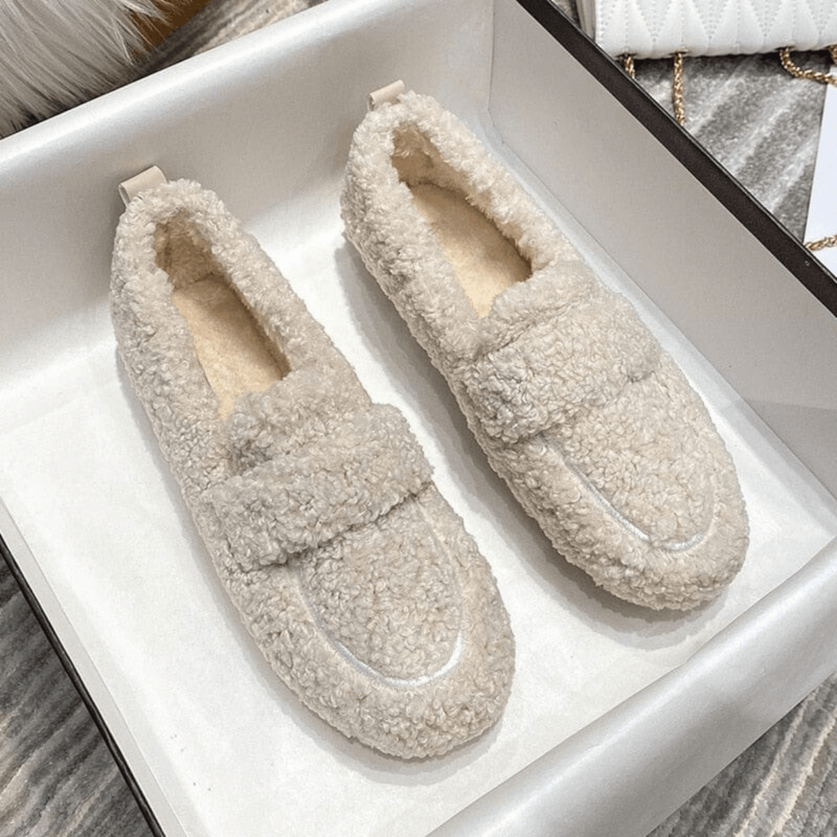 Winter House Slippers with Fluffy Lining and Non-Slip Sole, view 8