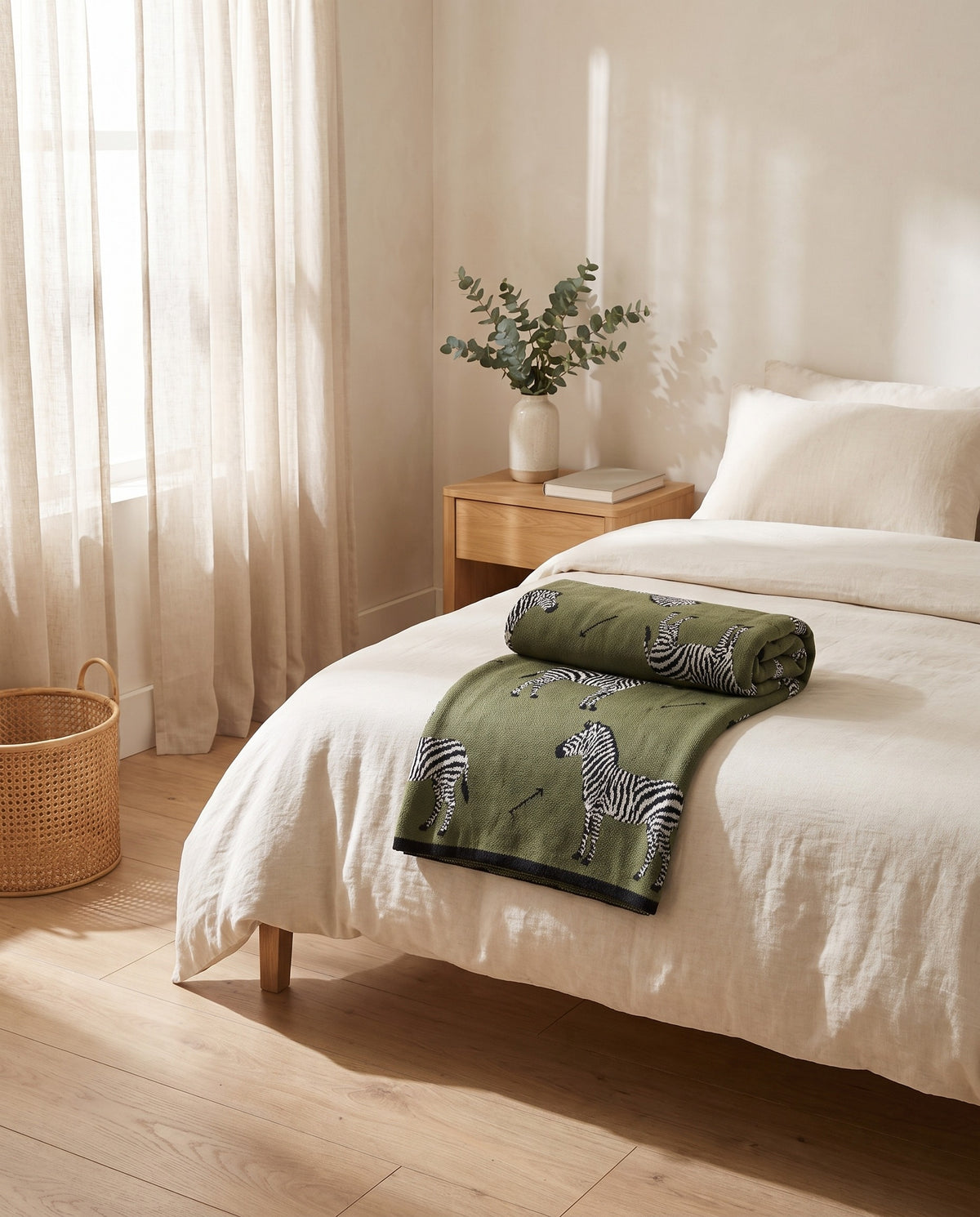 Zebra Safari Throw Blanket | Soft Warm Handfeel, 49-71in