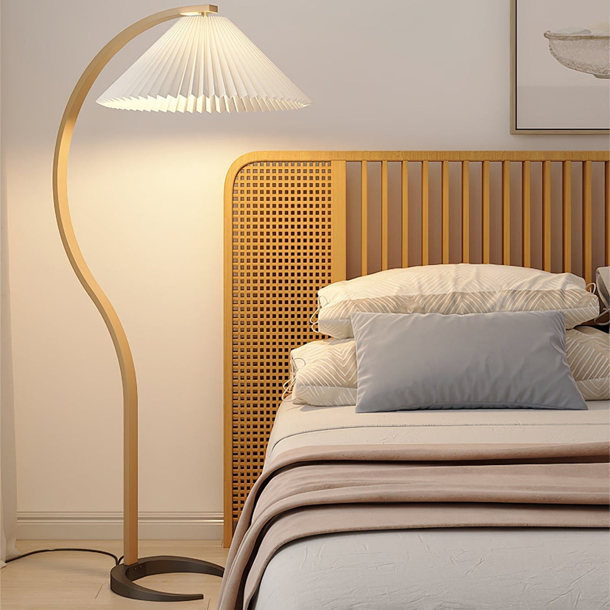 Wood Arc Floor Lamp