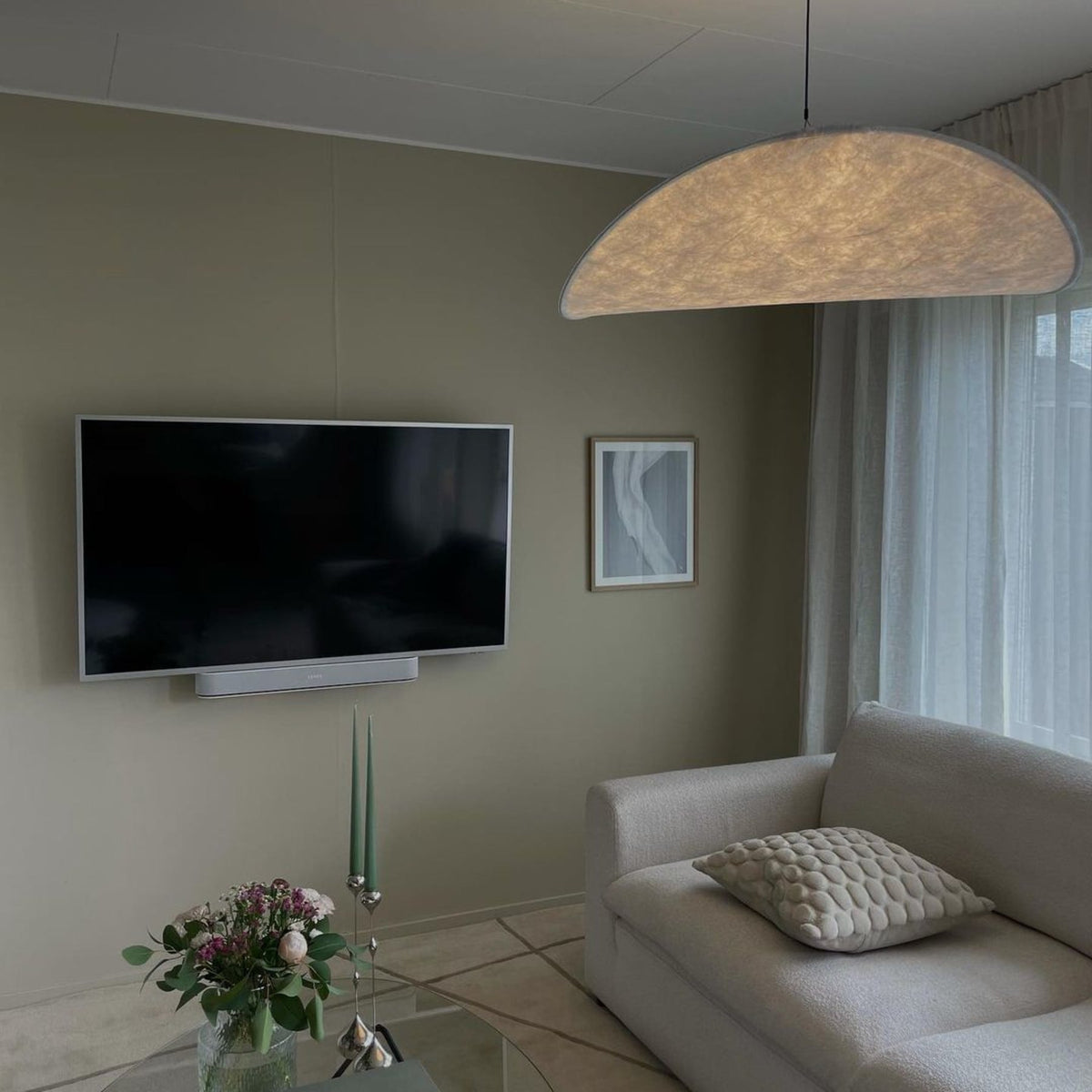 Floating Leaf Pendant Light