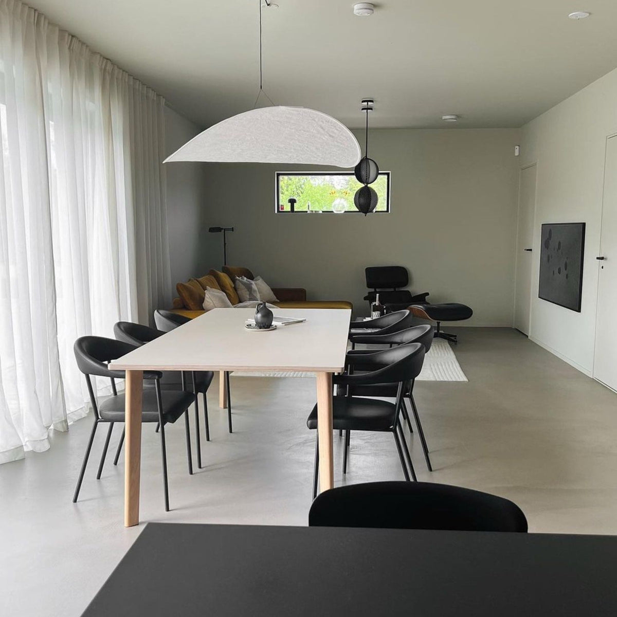 Floating Leaf Pendant Light