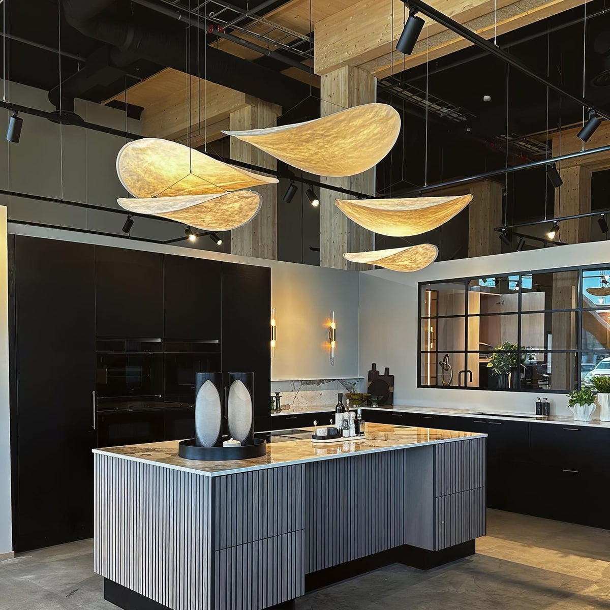 Floating Leaf Pendant Light
