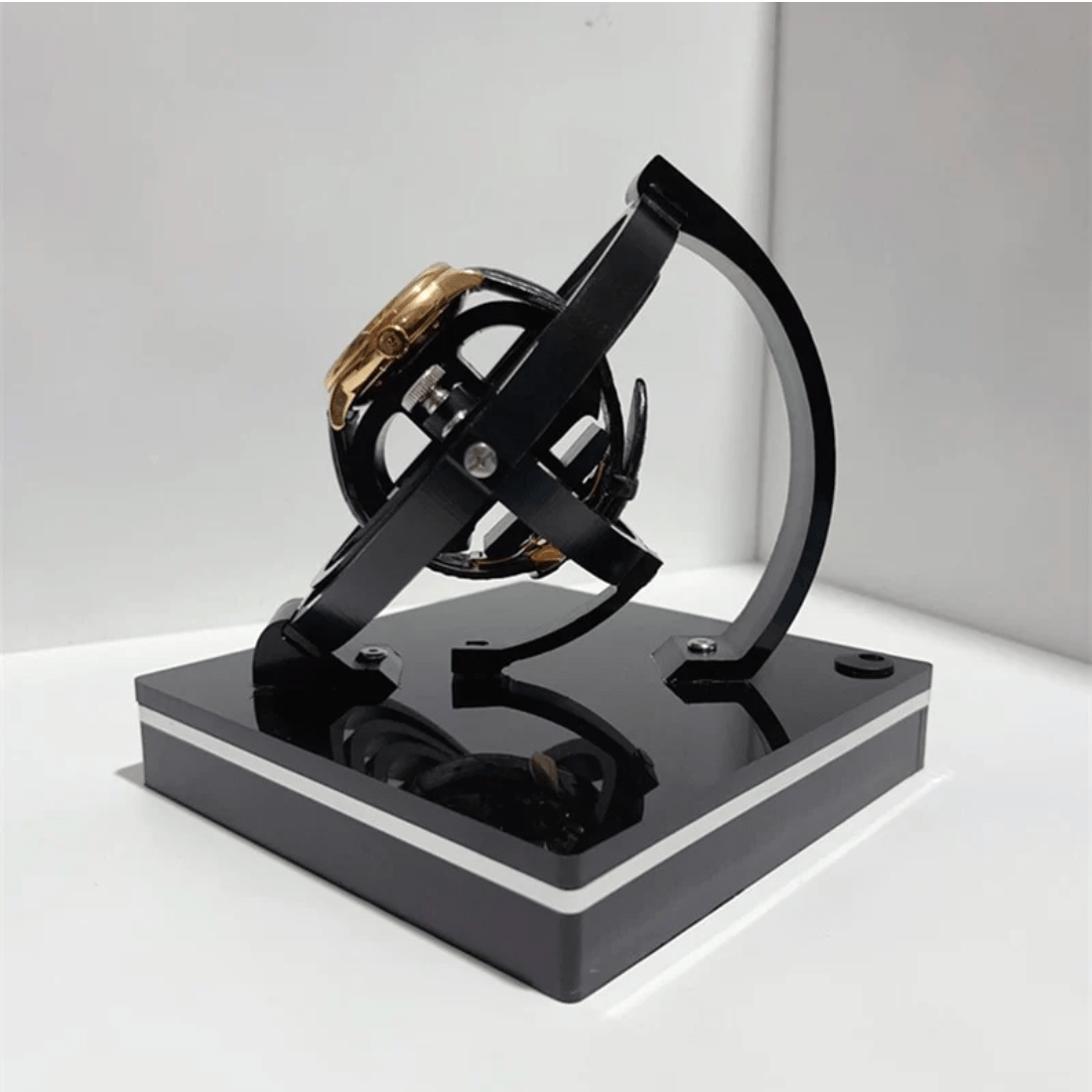 Automatic Watch Winder with Quiet Motor and Multiple Rotation Modes, view 2
