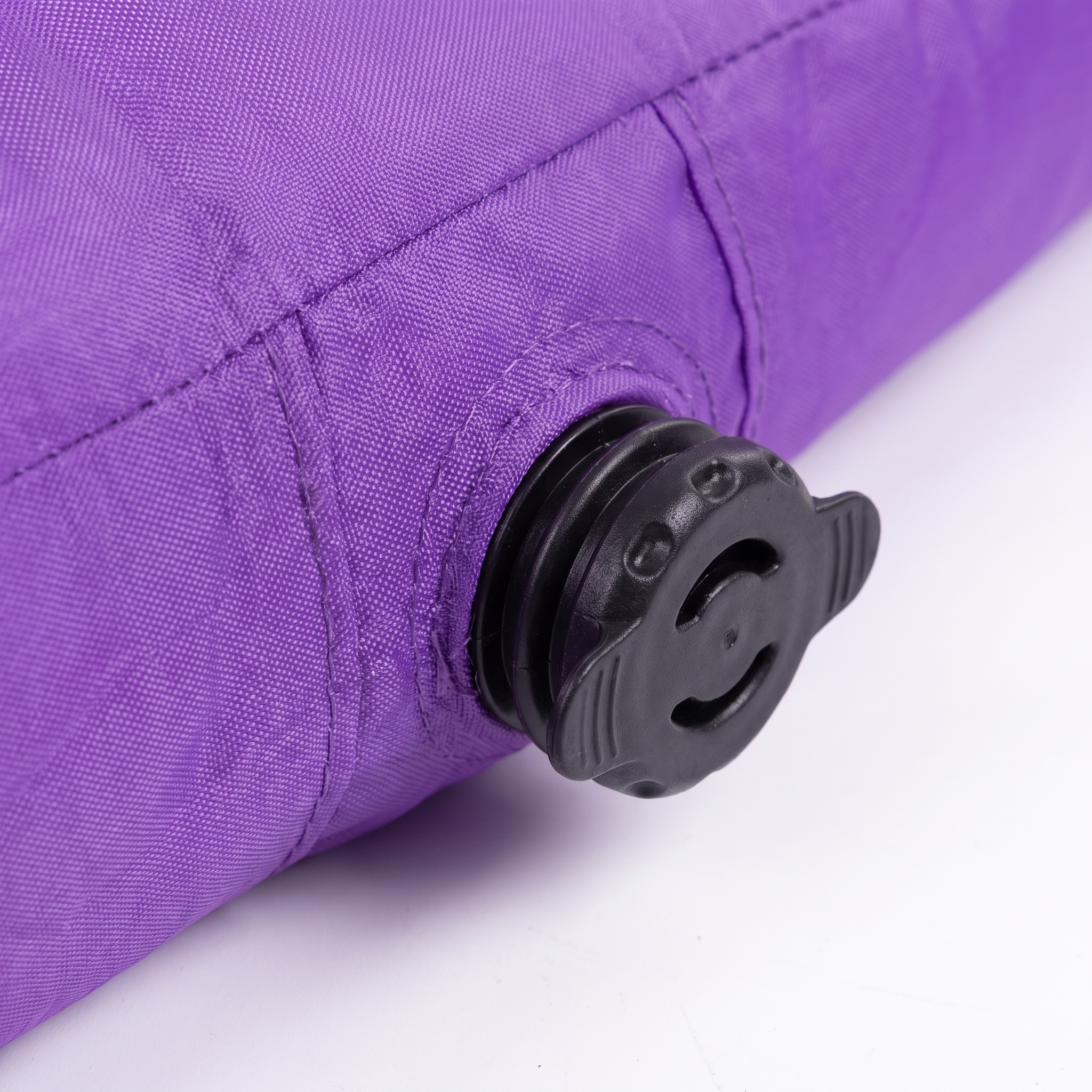 Inflatable Air Lounger – No-Pump Portable Sofa – product view 6 | Brivenzo