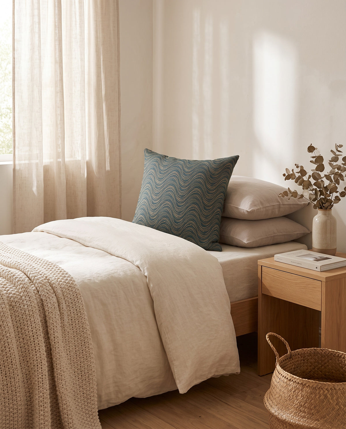 Chic Pattern Pillow Cover | Hidden Zipper, 18in