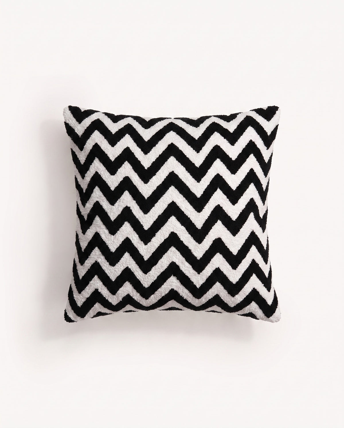 Chic Pattern Pillow Cover | Hidden Zipper, 18in