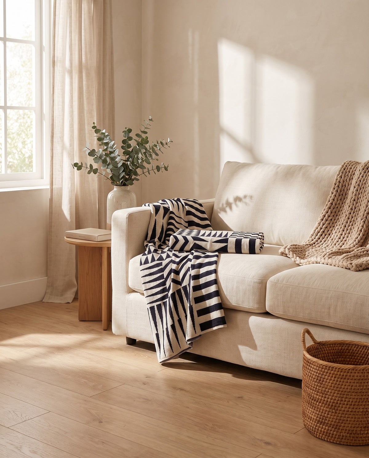 Geometric Pattern Throw | Machine Washable