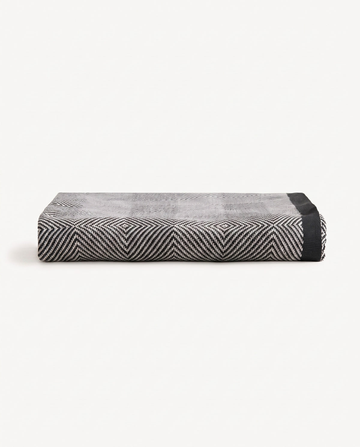 Light Nordic Style Blanket | Pet Friendly, 51-86in