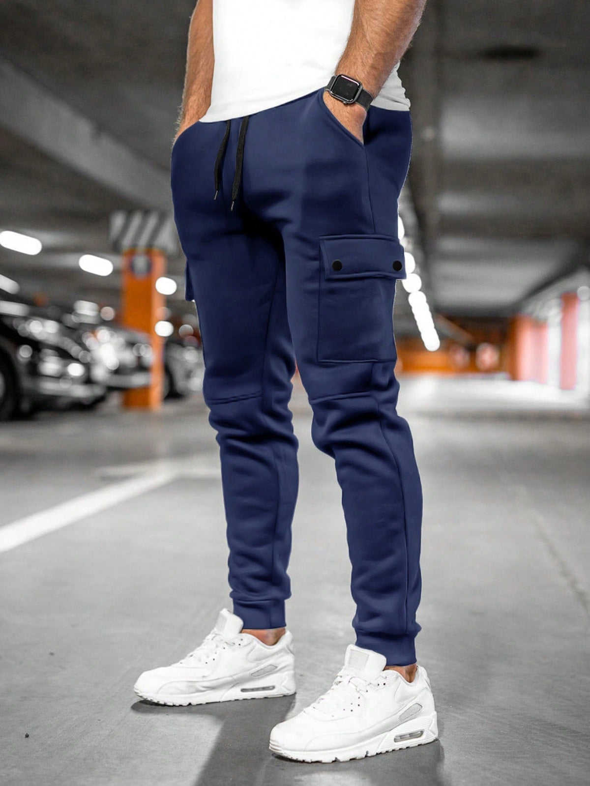 Men's Cropped Sweatpants with Drawstring and Patch Pocket in Six Colors, view 4