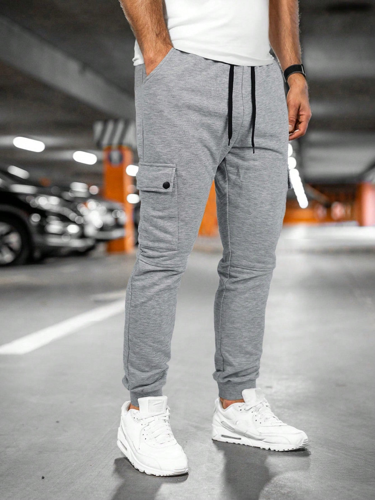 Men's Cropped Sweatpants with Drawstring and Patch Pocket in Six Colors, view 5