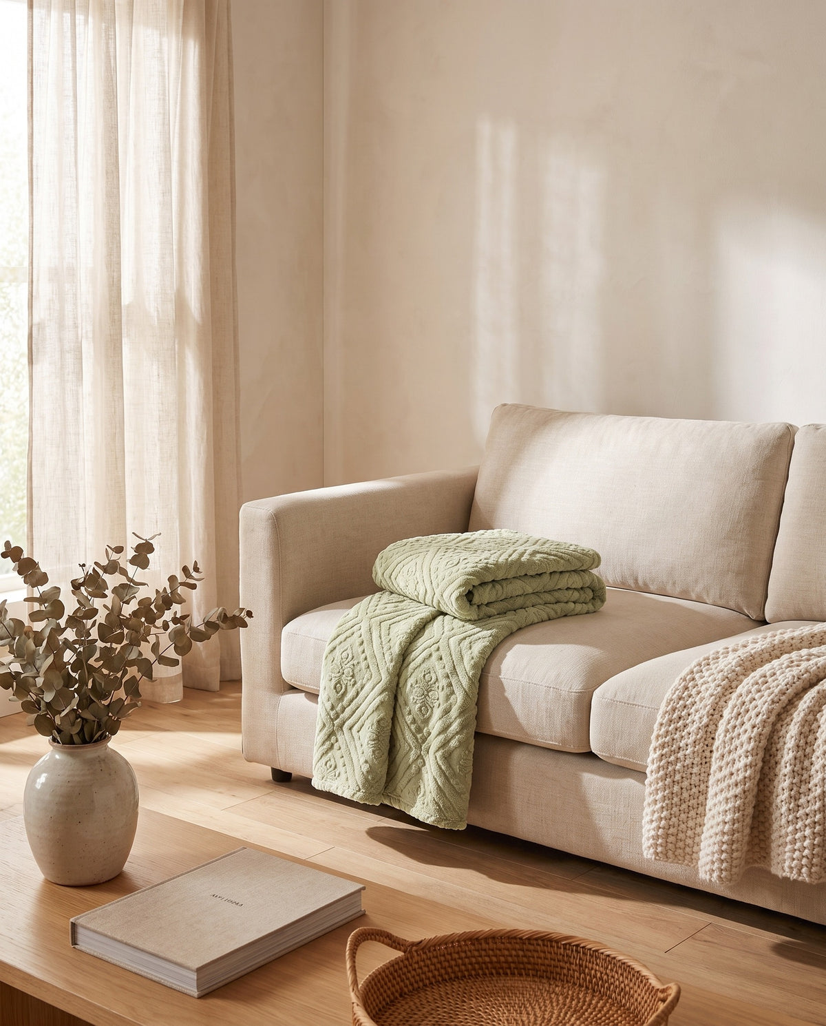 Oriental Elegance Embossed Fleece Blanket | Scratch Resistant, 70-90in