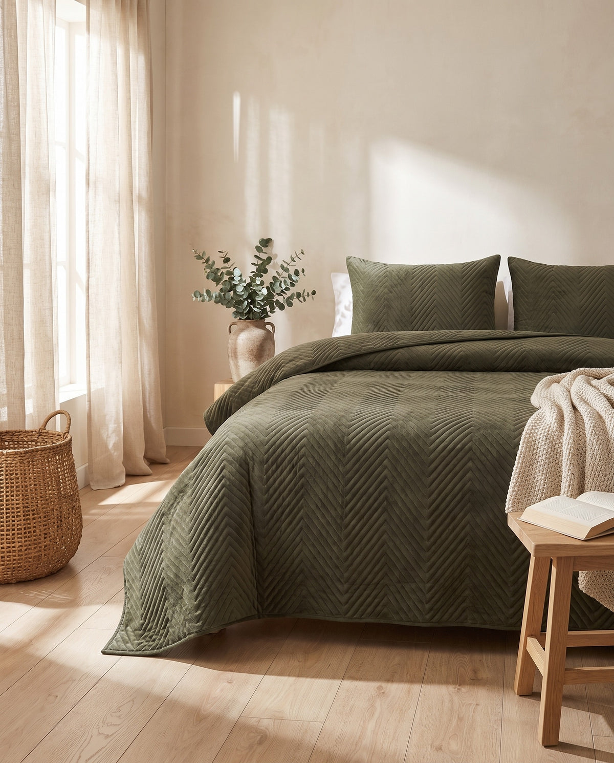 Quilt Set For Bedroom | Scratch Resistant