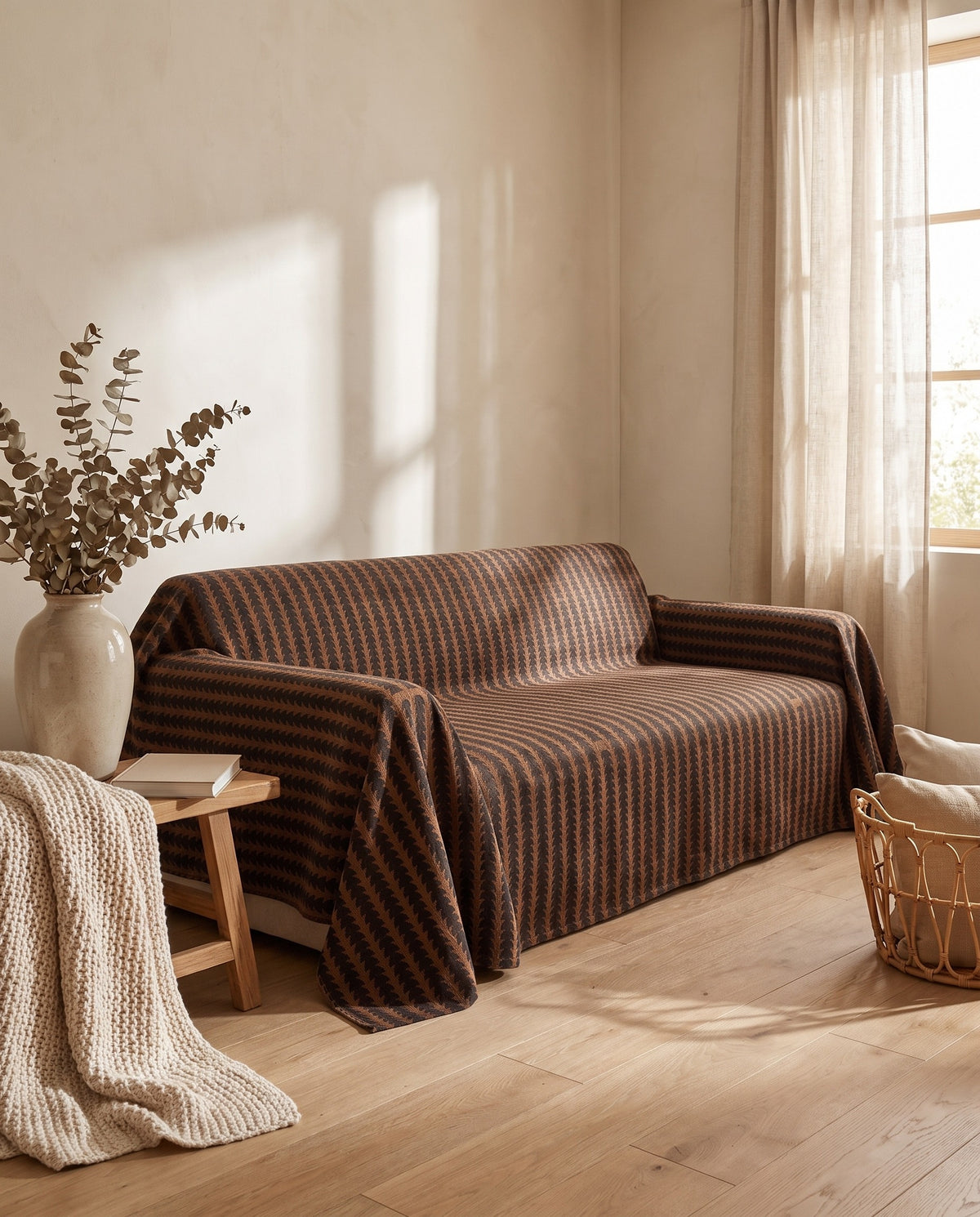 Scratch-Resistant Anti-Pilling Elegant Sofa Cover | Pet Hair Resistant, 71-165in