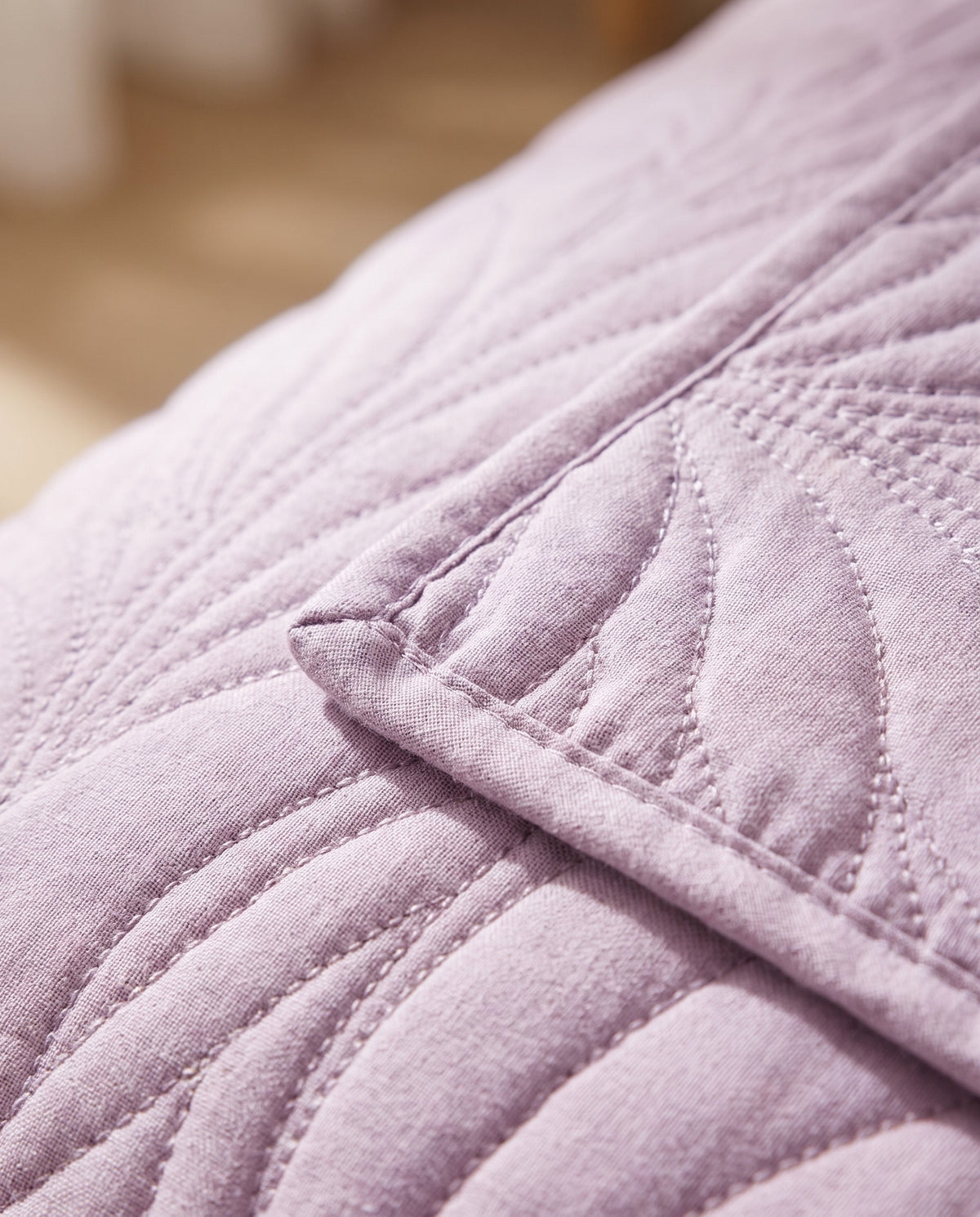 Spring Leaves Pattern Quilt Set | Scratch Resistant