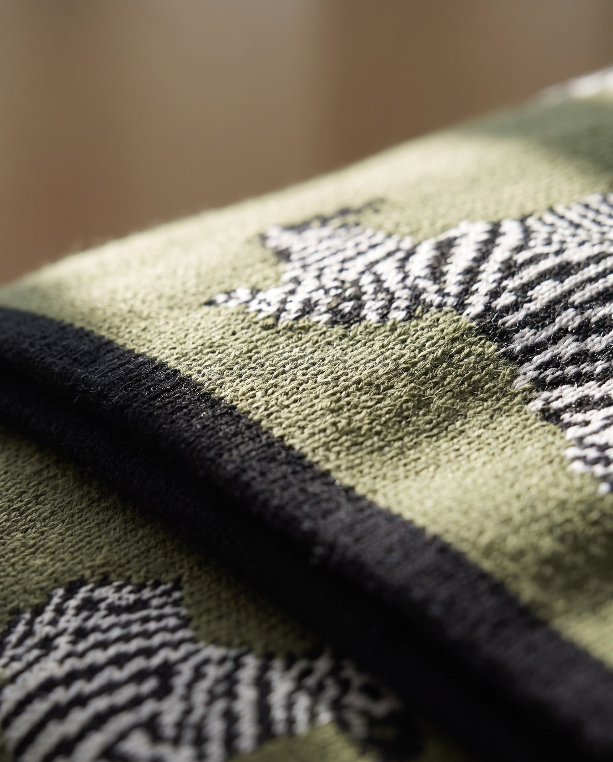 Zebra Safari Throw Blanket | Soft Warm Handfeel, 49-71in